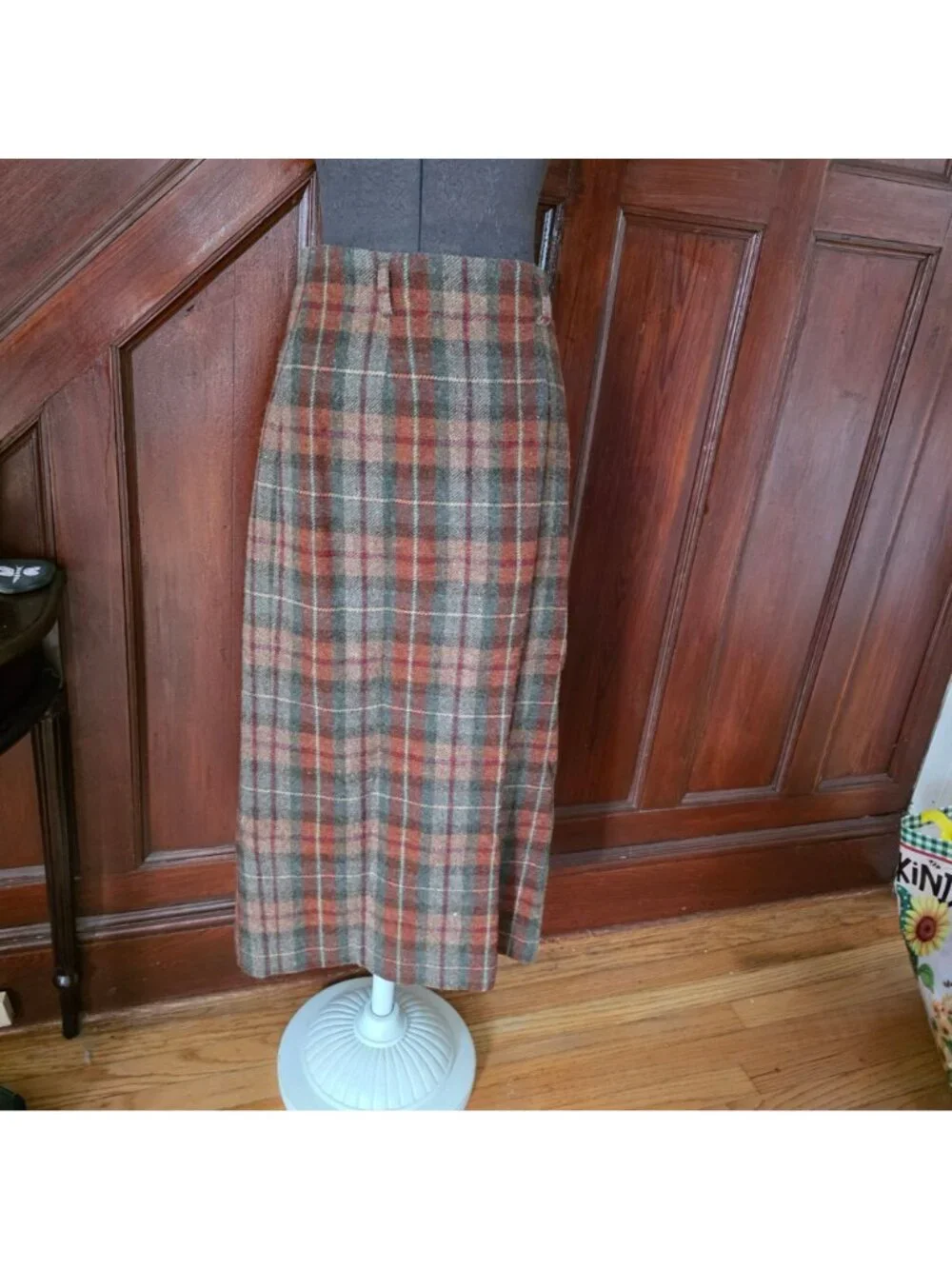 Jones New York Country Plaid Wool Blend Fringe Wrap Skirt Womens Size 8 Made USA
